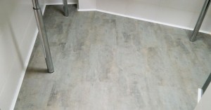 perfileria instalacion suelo vinilo tonos decoracion