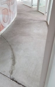 preparacion solera instalacion suelo vinilo tonos decoracion